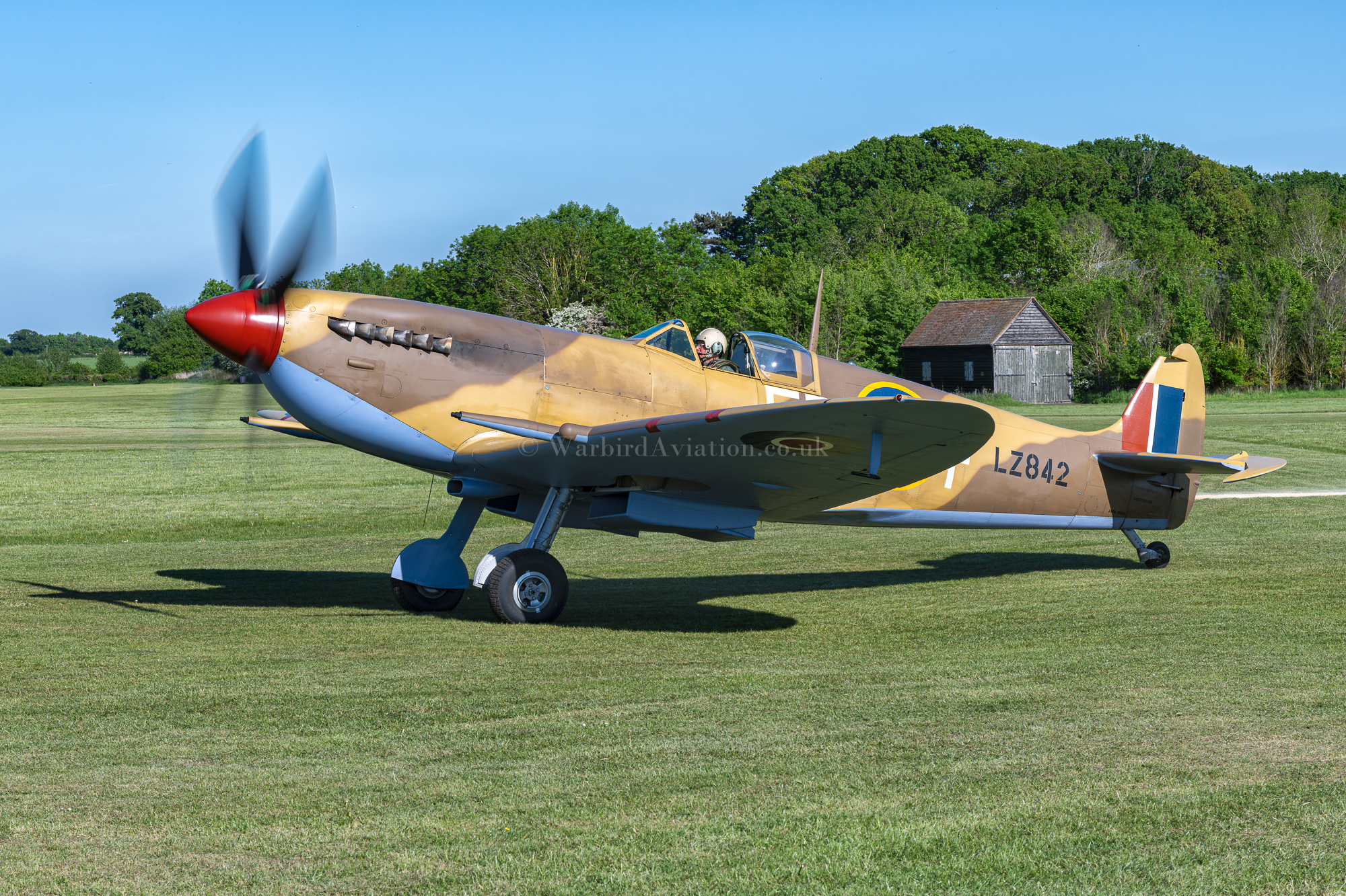 Supermarine Spitfire Mk IX LZ842 Mark Bennett | Warbird Aviation